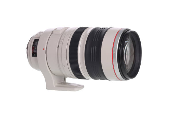 istock telephoto lens on white background 930058012