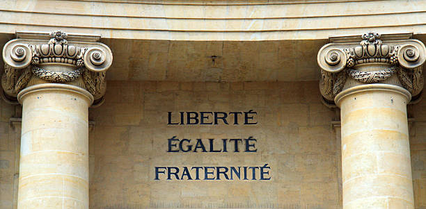 знаменитый сказав: liberte, egalite, fraternite - french revolution стоковые фото и изображения