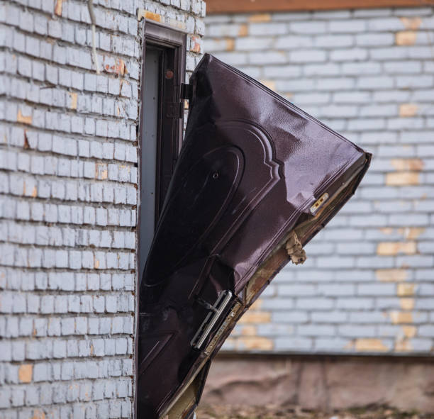 istock broken door in the house 930134920