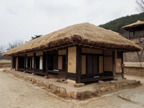 istock Korean traditional house Thatched house 930324678