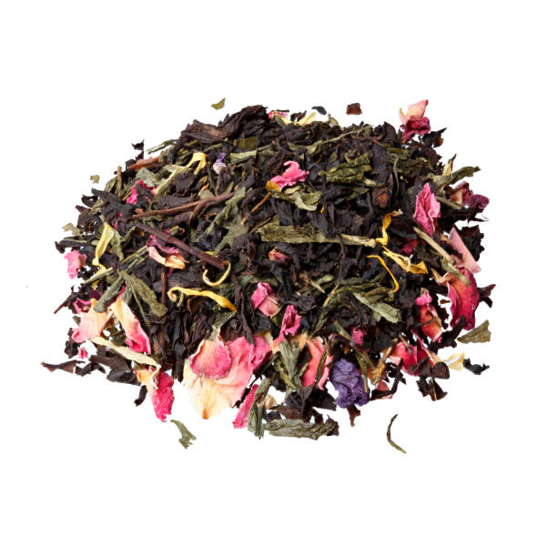 istock Tea with strawberry flavor and passion fruit 930393374