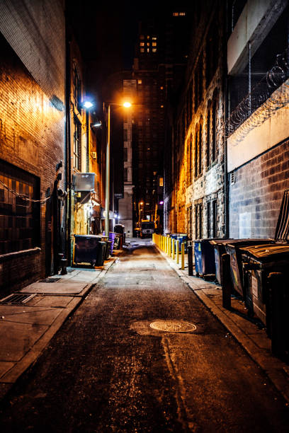 istock Dark alley - Downtown Philadelphia 930445570
