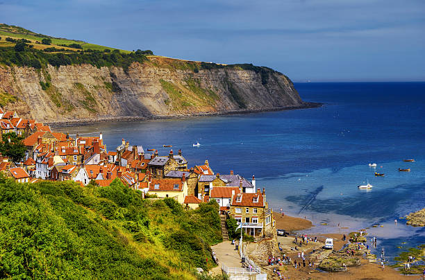 robin cappucci bay - robin hoods bay foto e immagini stock