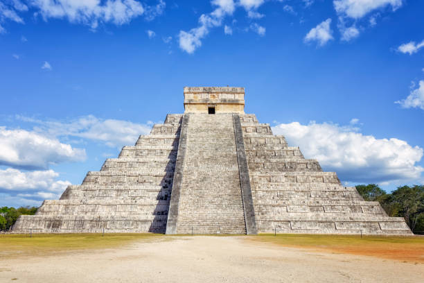 istock Temple of Kukulcan / El Castillo , Mayan Pyramid Chichen Itza Mexico 930542130
