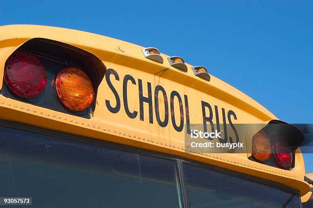 Autobús De Colegio Foto de stock y más banco de imágenes de Amarillo - Color - Amarillo - Color, Autobús, Autobús de colegio