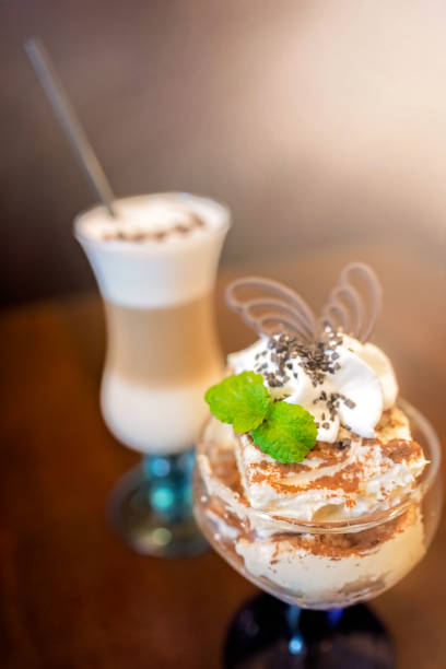 Caffee latte and tiramisu ice cream