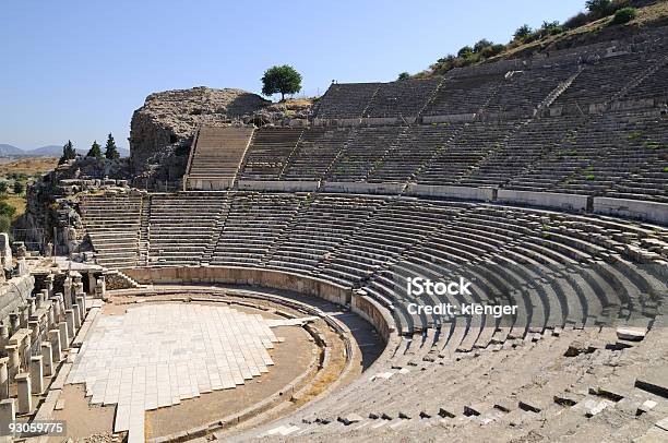 Éfeso Teatro - Fotografias de stock e mais imagens de Anfiteatro - Anfiteatro, Arqueologia, Arquitetura