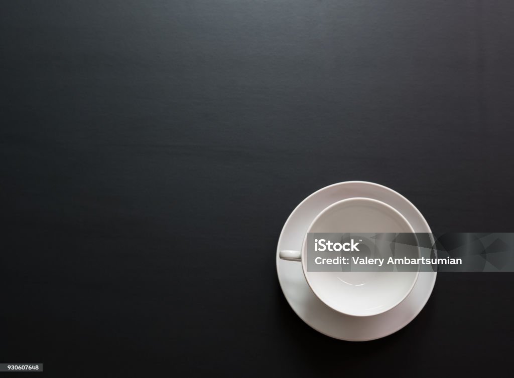 Visual Empty Cup Empty White Cup For Drinks With Space For Text Stock Photo - Download ...