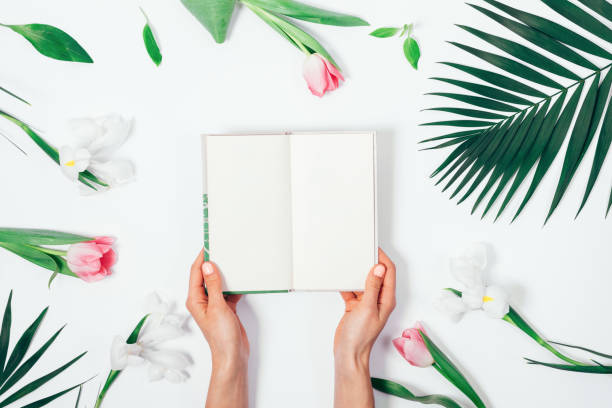 istock Flower arrangement and an open book 930665250