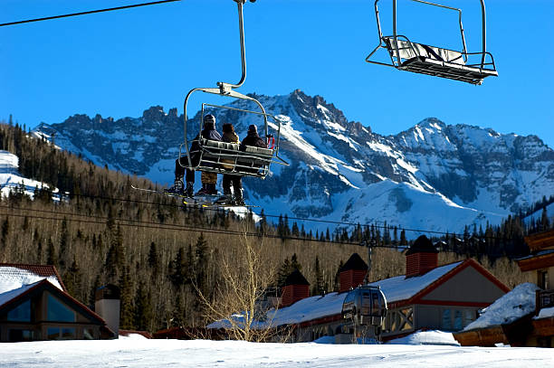 istock chairlift vista 93068321