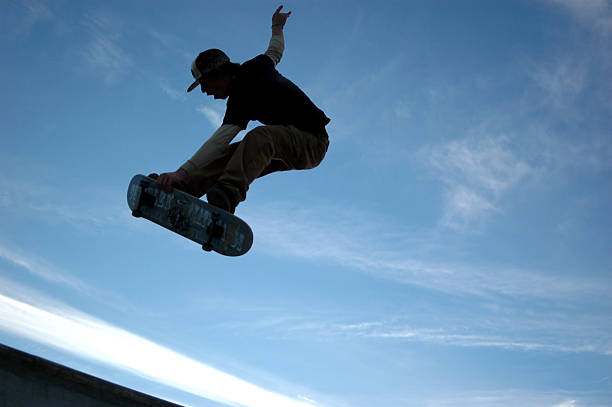 istock sk8tr in the sky 93068380
