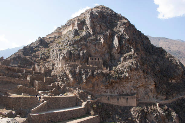 istock Oyantaytambo fort in Cuzco Peru 930686592