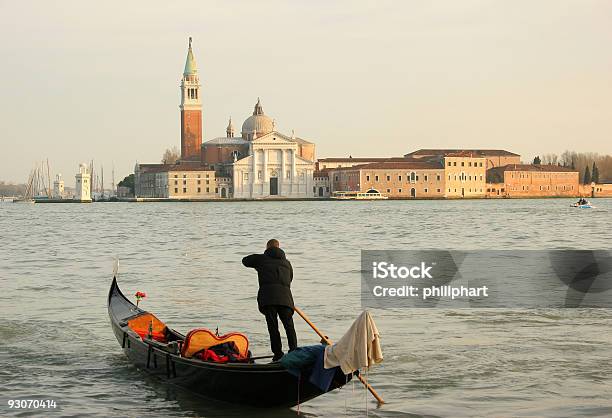 Foto de Gôndola Em Veneza e mais fotos de stock de A Giudecca - A Giudecca, Canal, Cultura Italiana