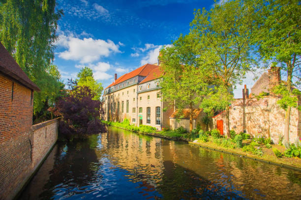 istock Sunny cityscape of Brugge 930759248