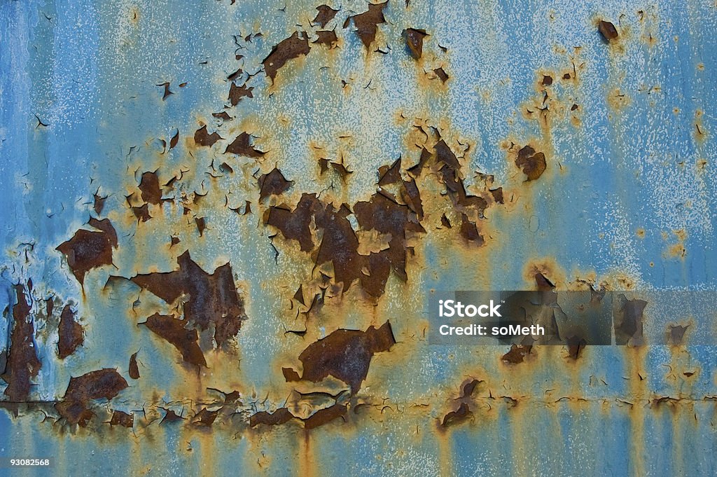 Lámina de metal oxidado - Foto de stock de Abandonado libre de derechos