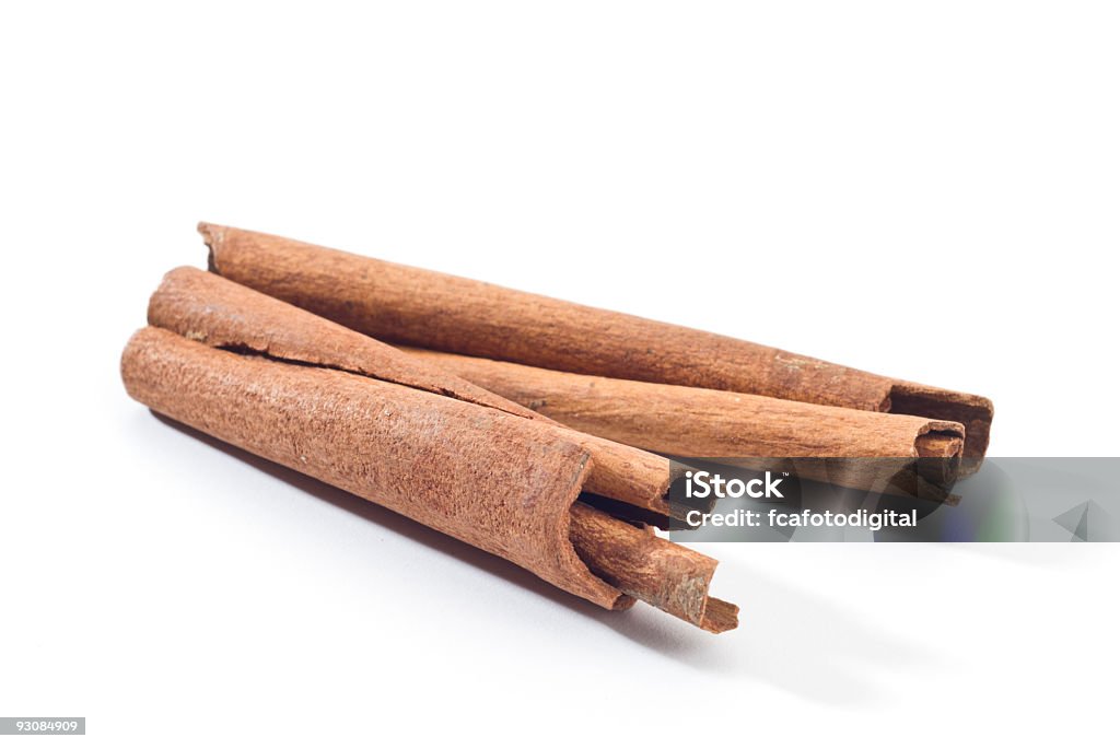 Корица Sticks - Стоковые фото Корица роялти-фри