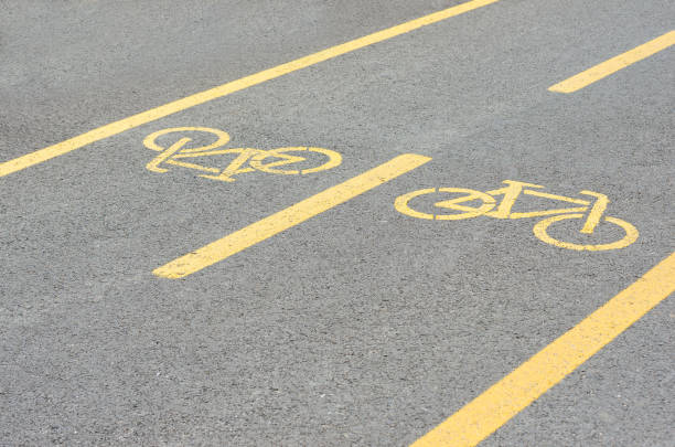 istock Bicycle lane signage on street 930885296