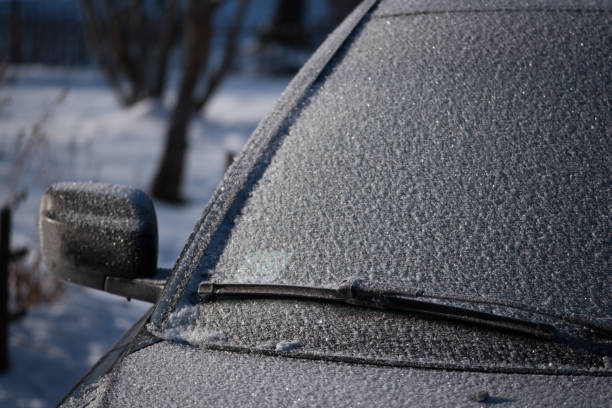 istock offroad car tires stuck in the snow 930910696