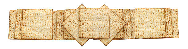 sfondo pasqua con matzoh isolato su bianco. - passover seder judaism afikoman foto e immagini stock