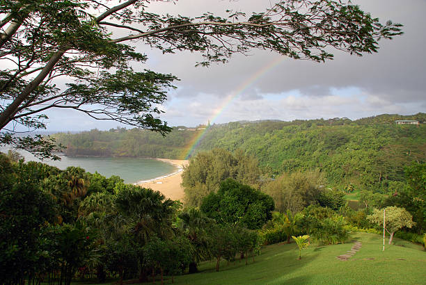 rainbow en kauai - 5461 fotografías e imágenes de stock