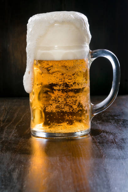 istock big glass of beer 931006626