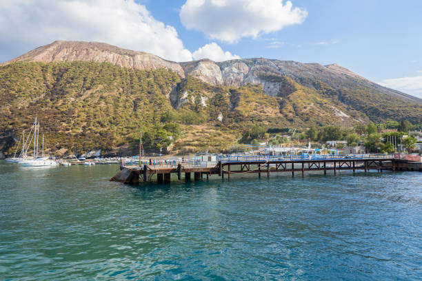 istock Port on Vulcano Island 931012532