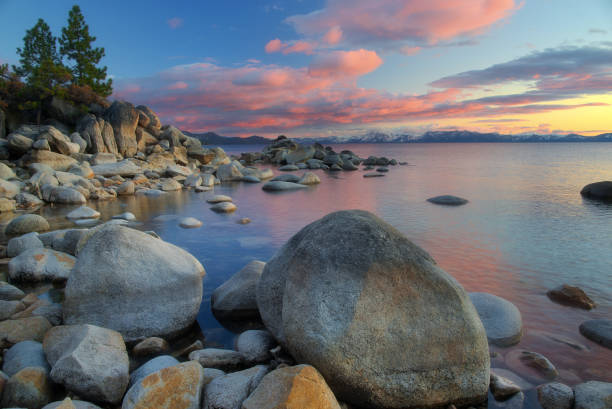 istock Beautiful North Lake Tahoe 931051116