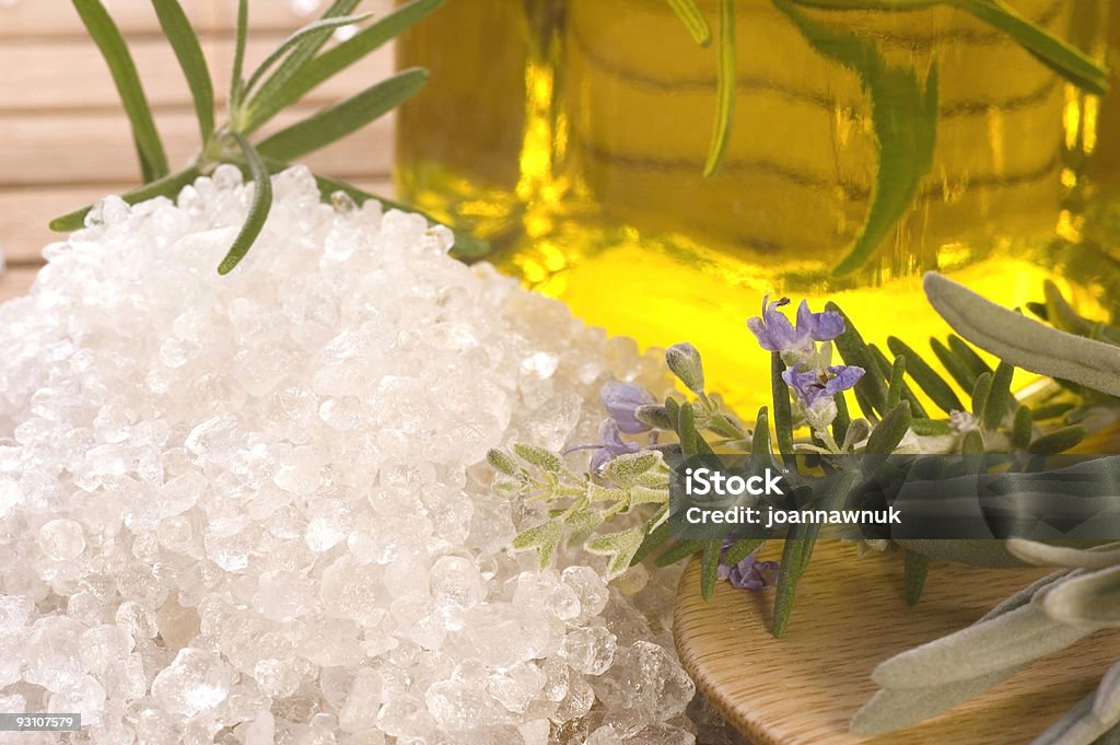 Kräuter und spices. Rosmarin-, Lavendel-, Salz und Öl - Lizenzfrei Alternative Behandlungsmethode Stock-Foto