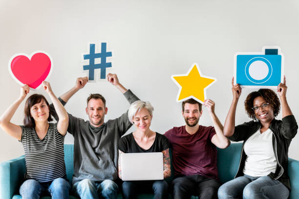 istock People with social media concept 931087112