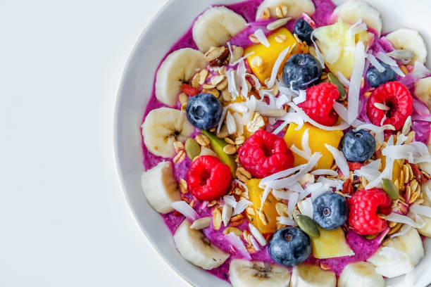 Antioxidant berry smoothie bowl