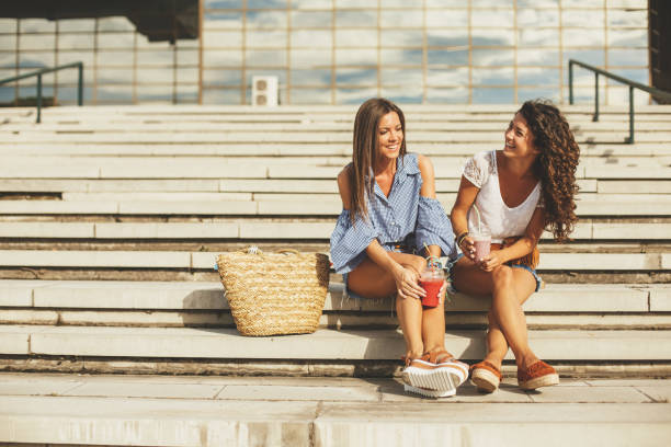 istock Childhood best friends 931113968