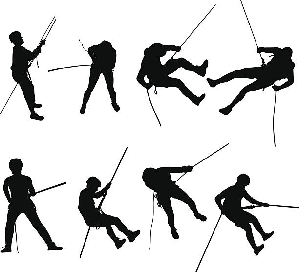 illustrations, cliparts, dessins animés et icônes de silhouettes de la descente en rappel - rappelling