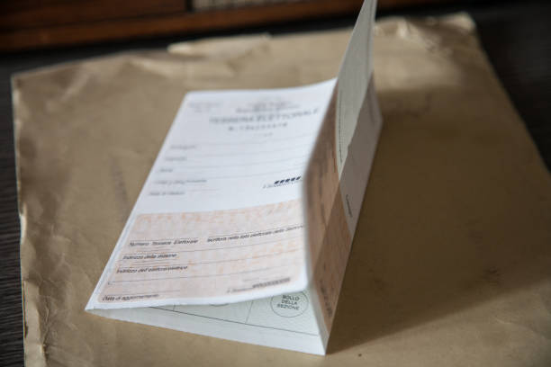 istock Electoral card, Elections Italy 2018 931334066