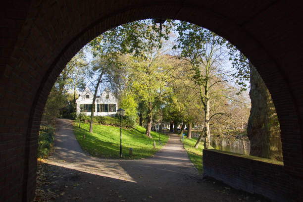 istock doorkijkje in Utrecht, Nederland 931369036