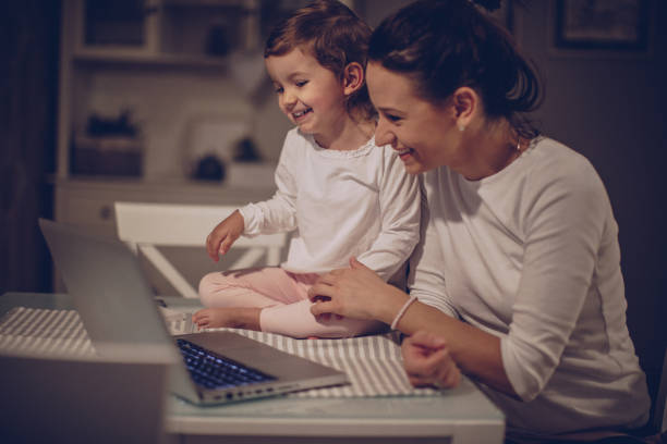 istock Young mother and cute daughter 931428456