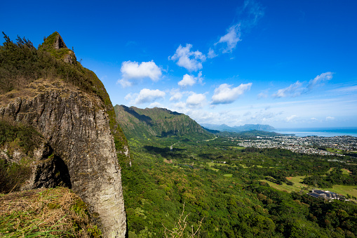 beautiful aerial view over oahu island seen from nu‘uanu pali lookout on oahu island, hawaii islands.