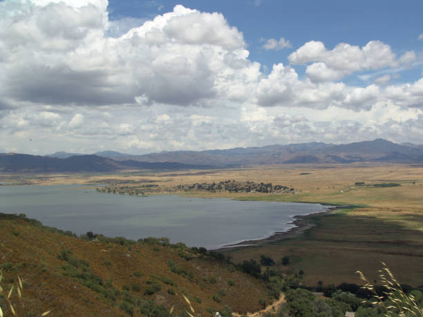 istock View of Lake Henderson 93146042