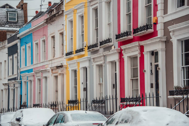 istock Colorful London houses 931480124