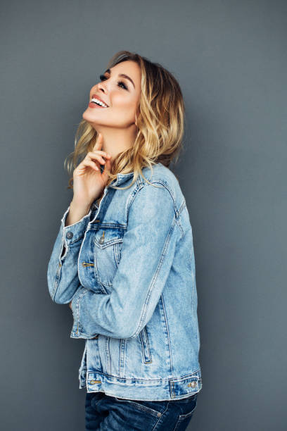 istock Beautiful woman wearing jeans jacket 931483260