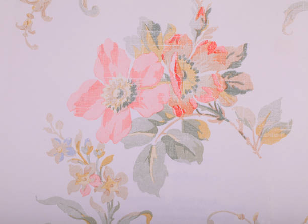 istock Vintage run-down wallpaper with shabby floral pattern 931486456