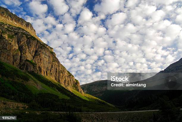 Foto de Cloudscape e mais fotos de stock de Azul - Azul, Branco, Cena Não-urbana