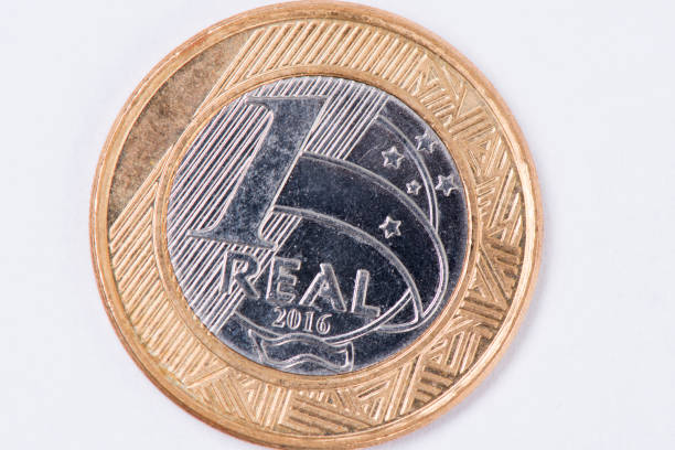 istock Brazilian 1 Real Coin 931531554