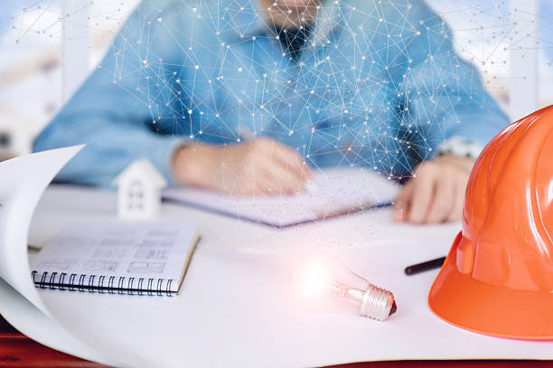 istock Light stays on on the desktop of the engineer. 931546572