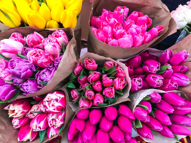 istock Bouquets of tulips of different colors 931585462