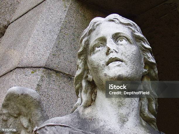 Cemitério Angel - Fotografias de stock e mais imagens de Anjo - Anjo, Asa de animal, Assustador