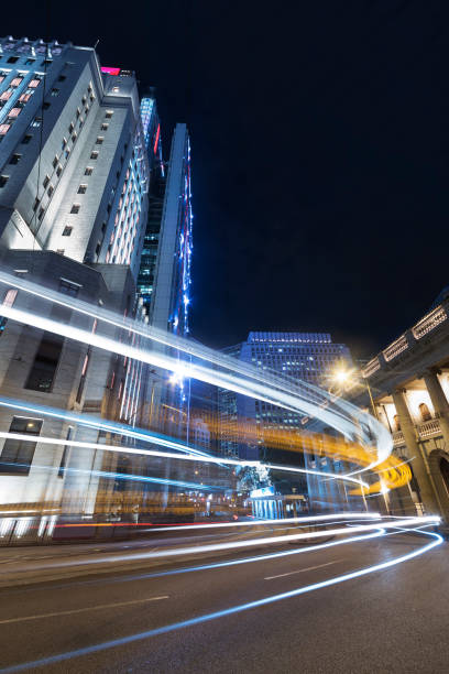 istock Night traffic in urban 931595378
