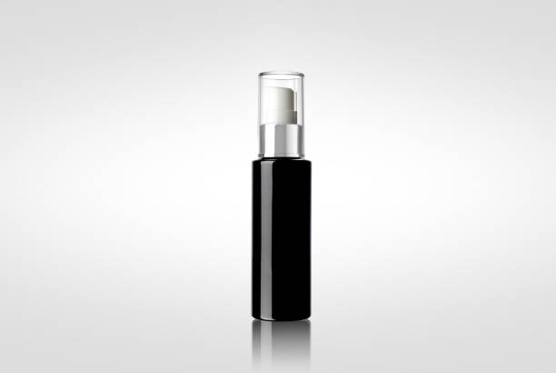 istock Black shiny cosmetic spray bottle 931597112