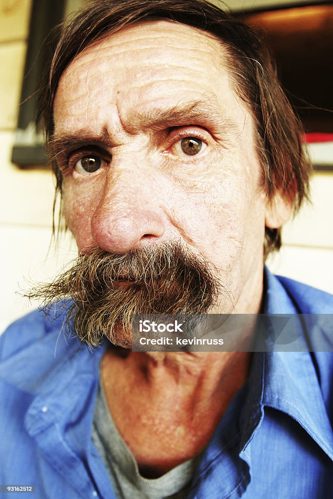 Viejo hombre con bigote - Foto de stock de Adulto libre de derechos