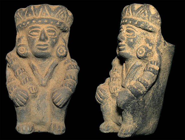 stary aztek statua (clip ścieżki - clip path zdjęcia i obrazy z banku zdjęć