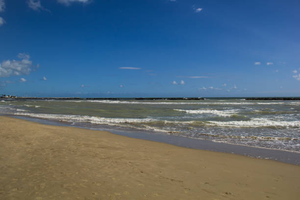 istock Beach with sea shaken-7 931645324